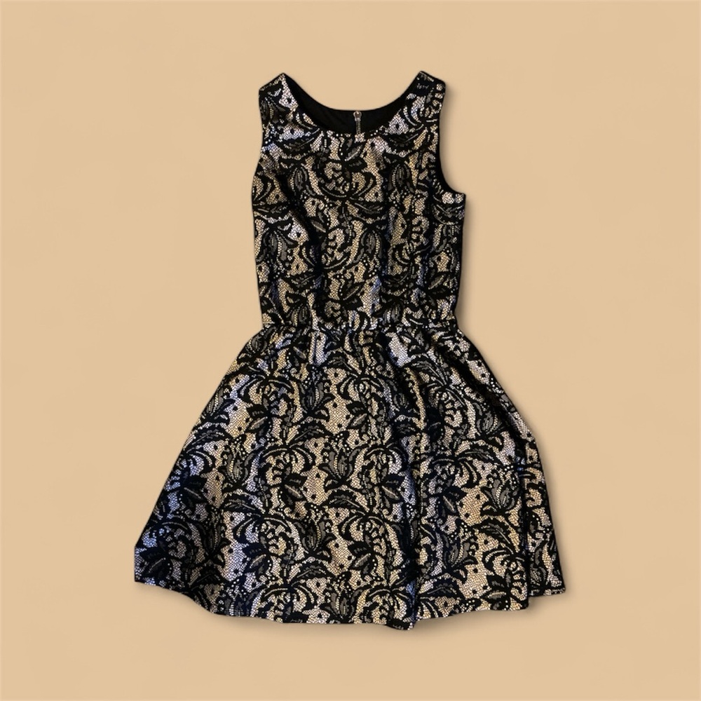 Elegant Black and Tan Lace Dress